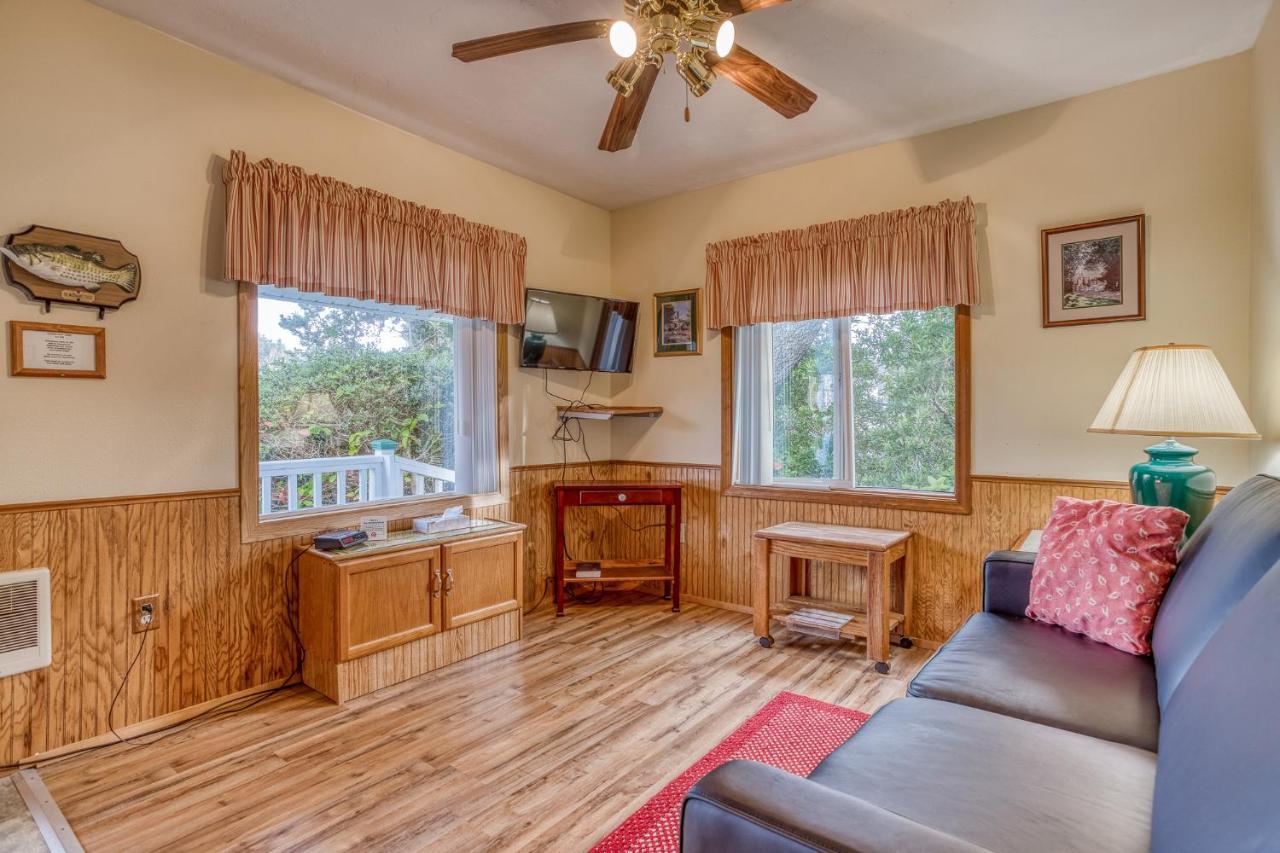 Troller'S Lodge Depoe Bay Extérieur photo