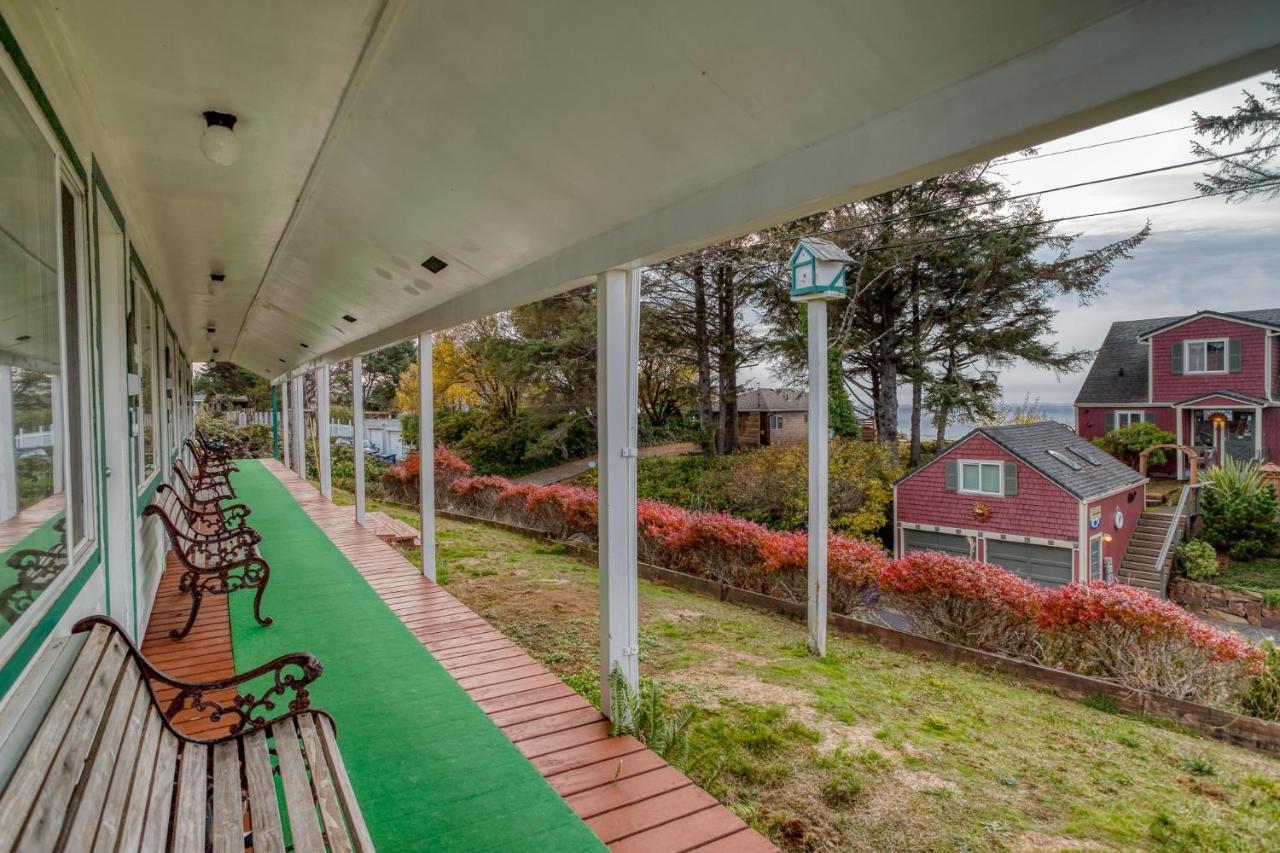 Troller'S Lodge Depoe Bay Extérieur photo