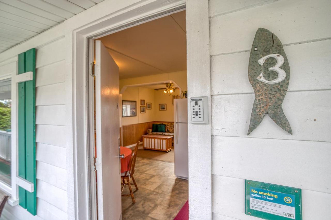 Troller'S Lodge Depoe Bay Extérieur photo